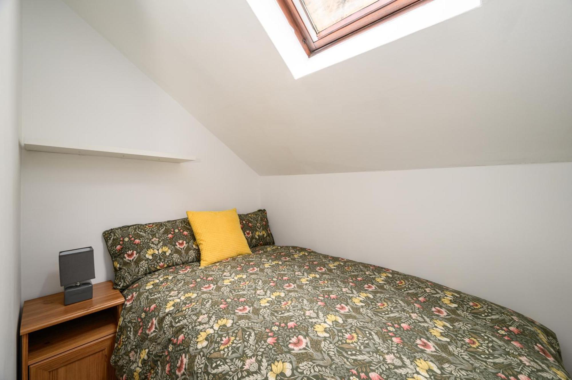 Bright - - Sleeps 10 Дом отдыха Эдинбург